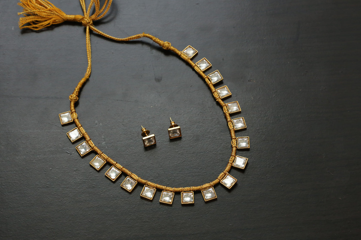 Dainty Faceted Jadau Kundan Polki Necklace Set