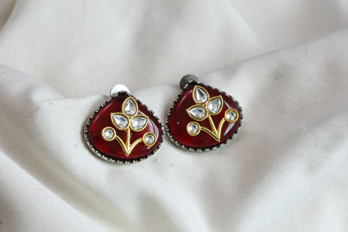 Inlay Kundan Work Studs