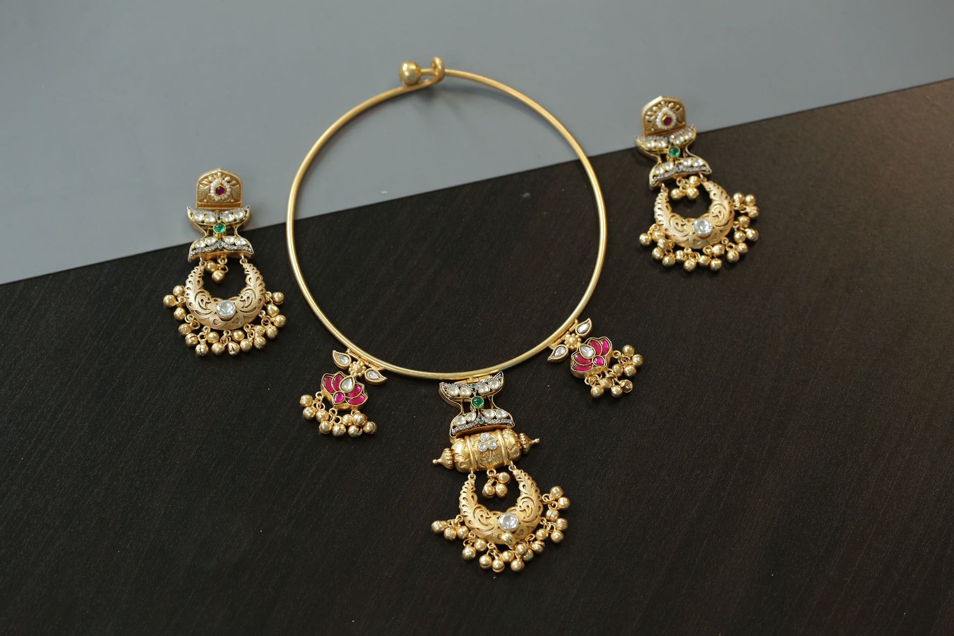 Matt Gold Fusion Kundan Hasli Set - Ruby