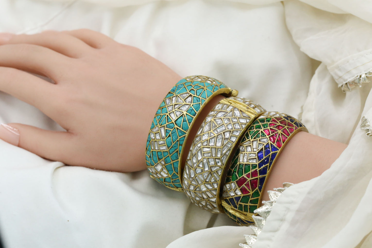 Sunidhi Takkar Jadau Kundan Bangle (2.6 Openable)