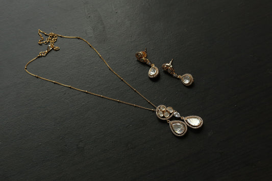 Dainty Uncut Polki & CZ Pendant Set