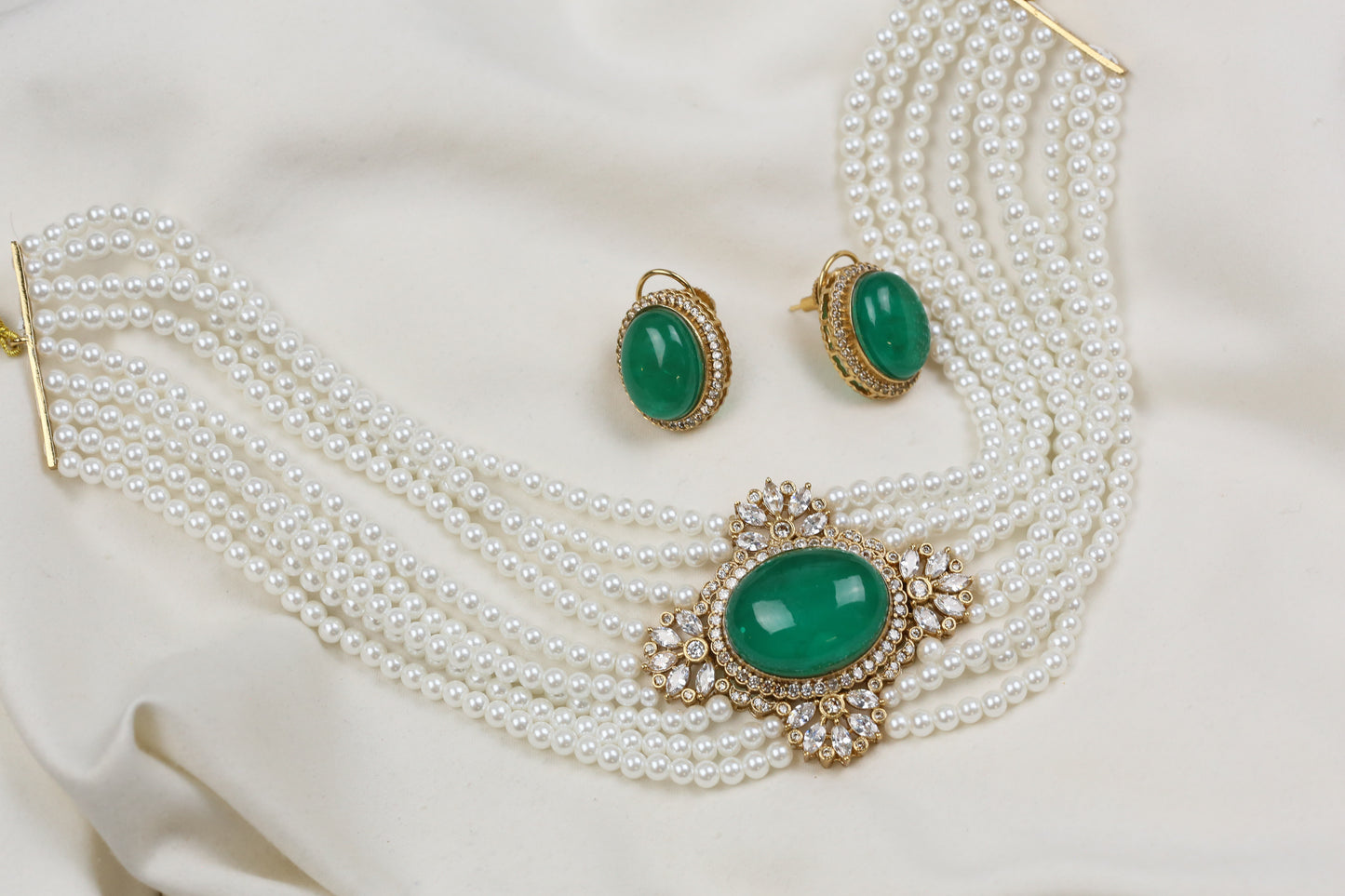 Kareena Pearls & Doublet Necklace Set - Green