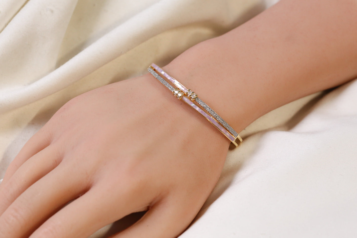MOP Openable Micro CZ Bracelet- Pink