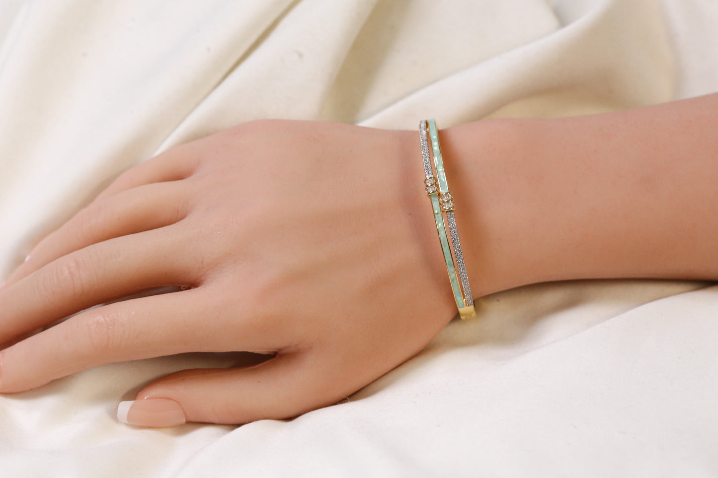 MOP Openable Micro CZ Bracelet- Mint