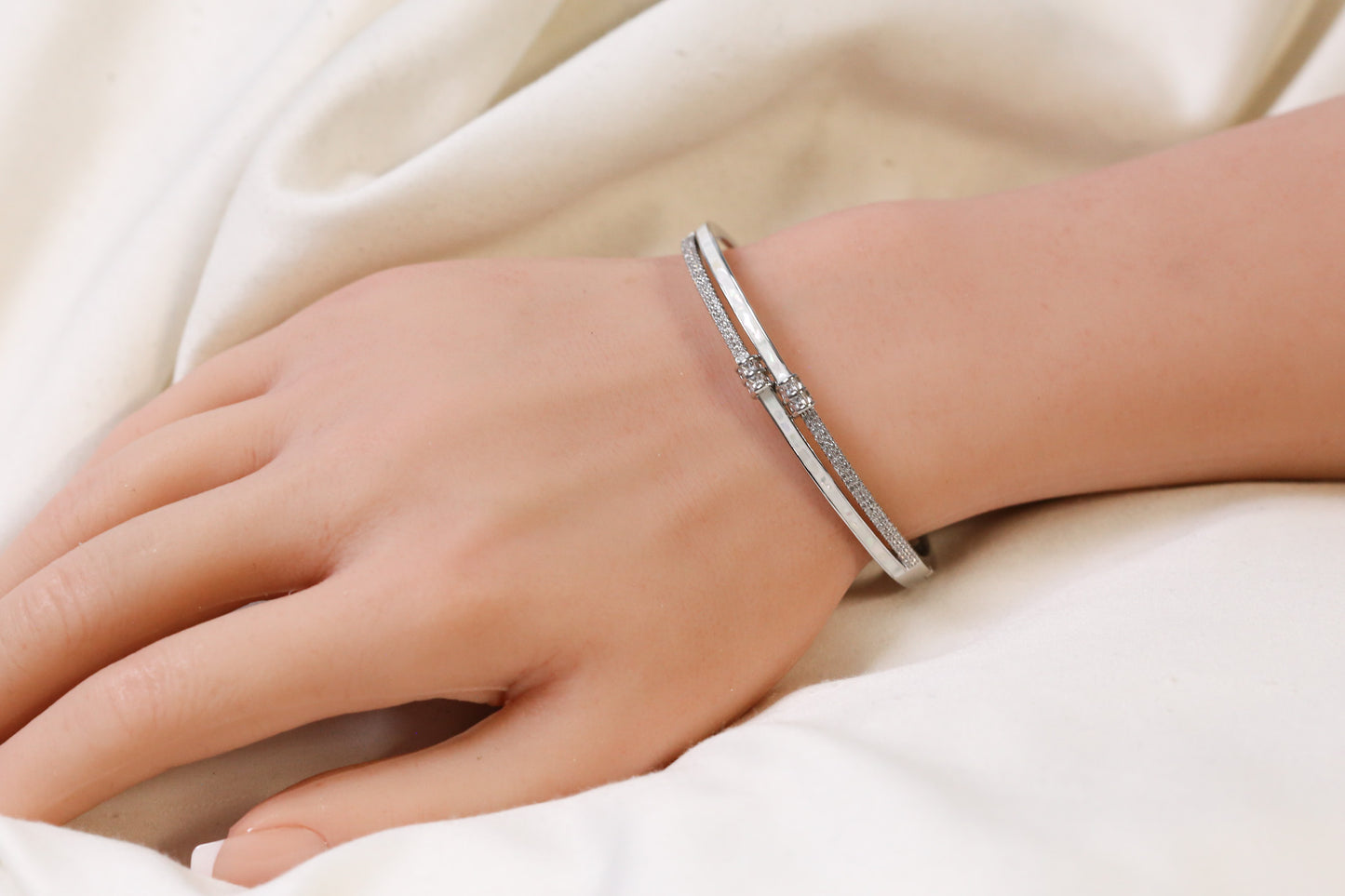 MOP Openable Micro CZ Bracelet- Silver &  Ivory