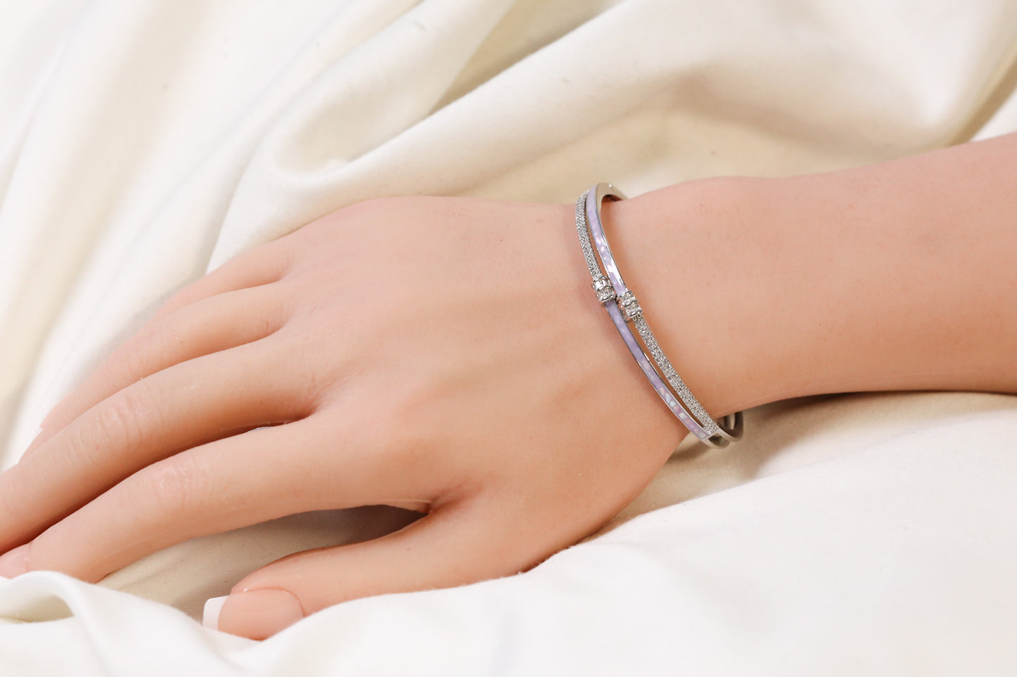 MOP Openable Micro CZ Bracelet- Silver & Purple
