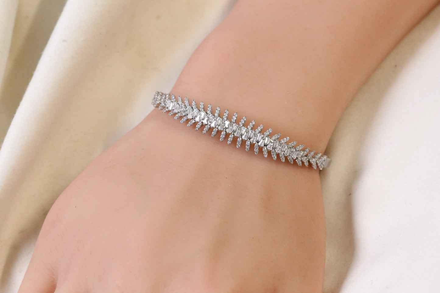 Jenny Openable Micro CZ Bracelet- Silver