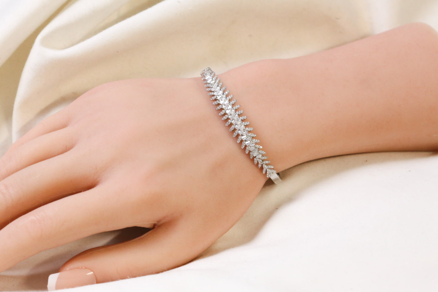 Jenny Openable Micro CZ Bracelet- Silver