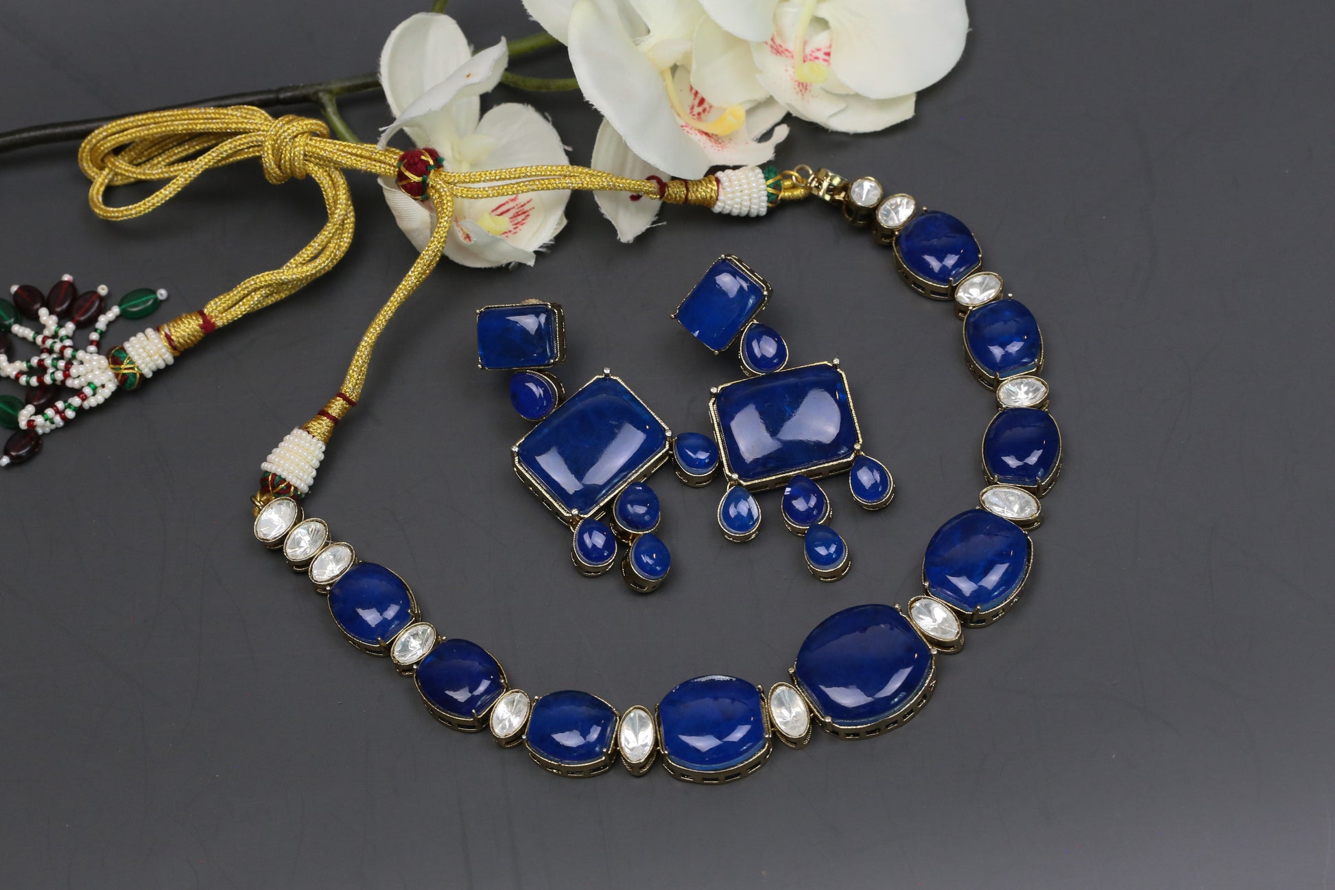 Pota Doublet & Uncut Kundan Necklace Set - Blue