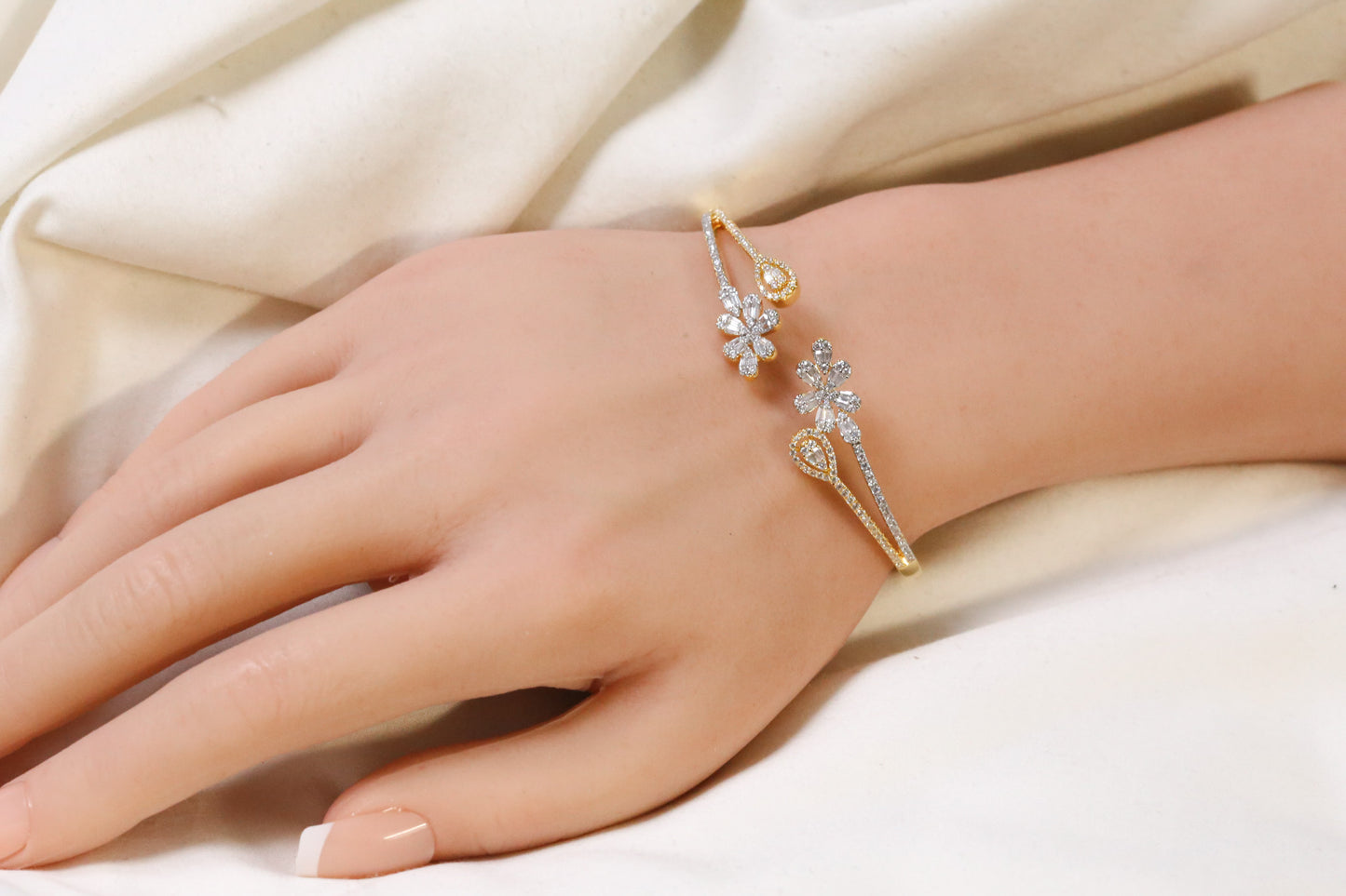 Sura Openable Micro CZ Bracelet- Gold