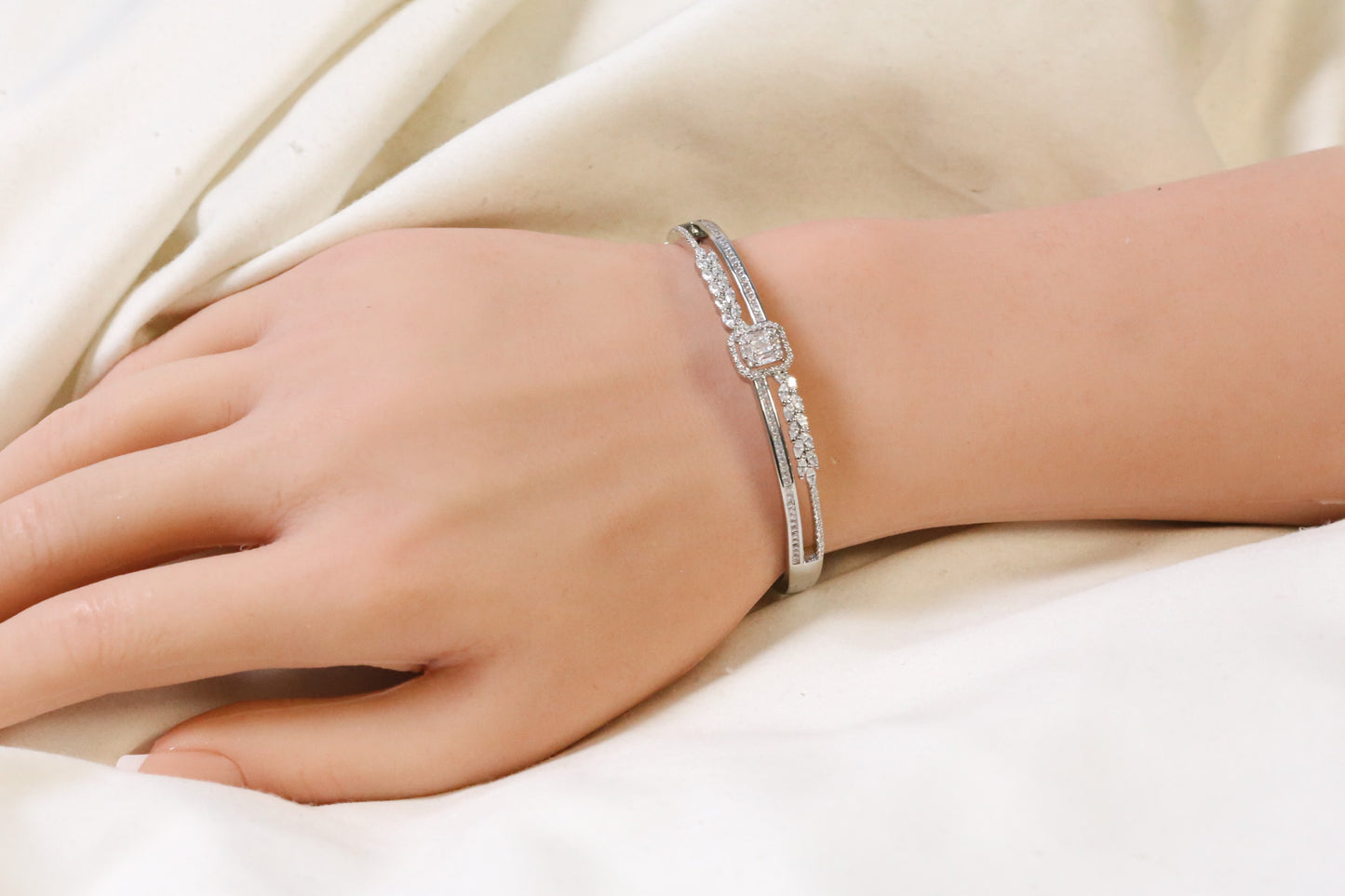 Olga Openable Micro CZ Bracelet- Silver