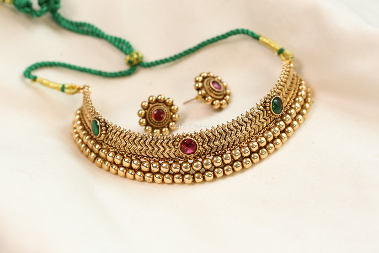 Karnika Antique Gold Thusi Necklace Set - Multi
