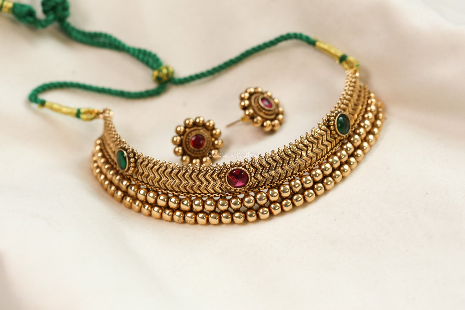 Karnika Antique Gold Thusi Necklace Set - Multi