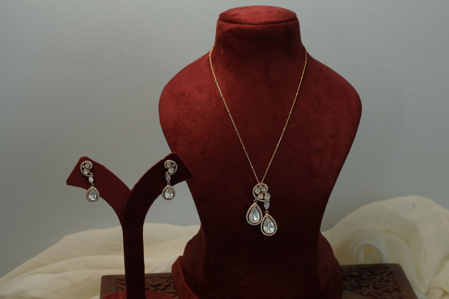 Dainty Uncut Polki & CZ Pendant Set