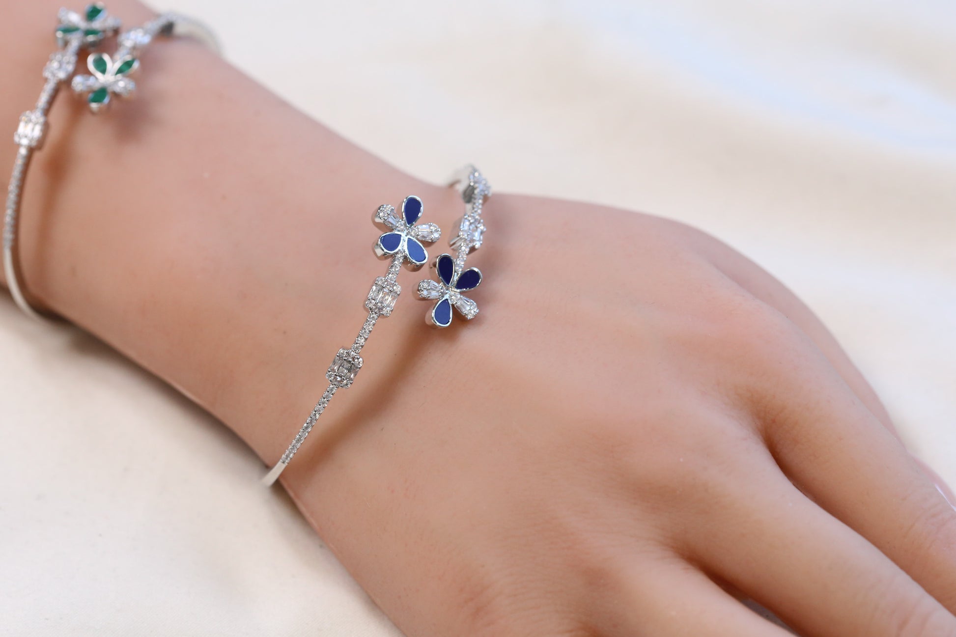 Kiara Openable Micro CZ Bracelet- Silver