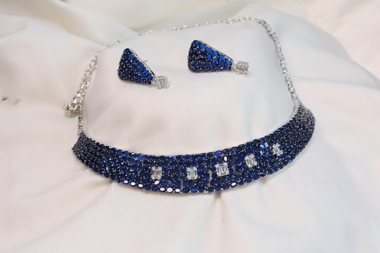 Premium Blue CZ Crystals Necklace Set