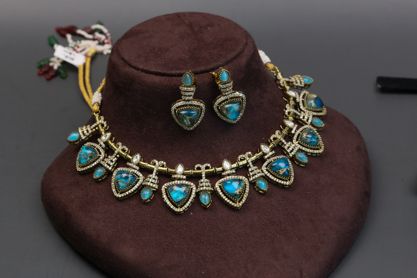 Mosaic Doublet & Polki Necklace Set - Blue