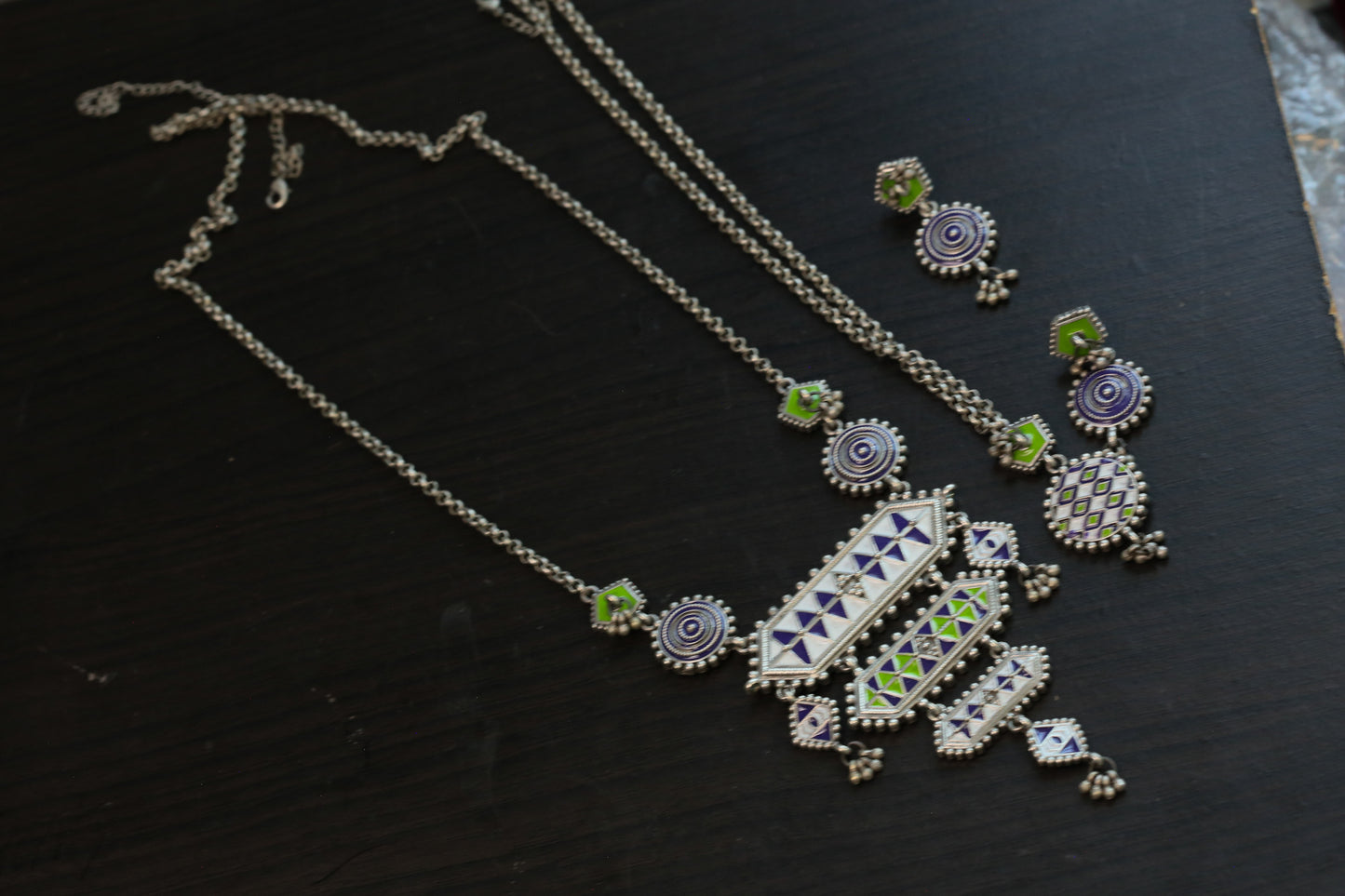 Long Tisha Silver Look Enamel Necklace Set - Style 1