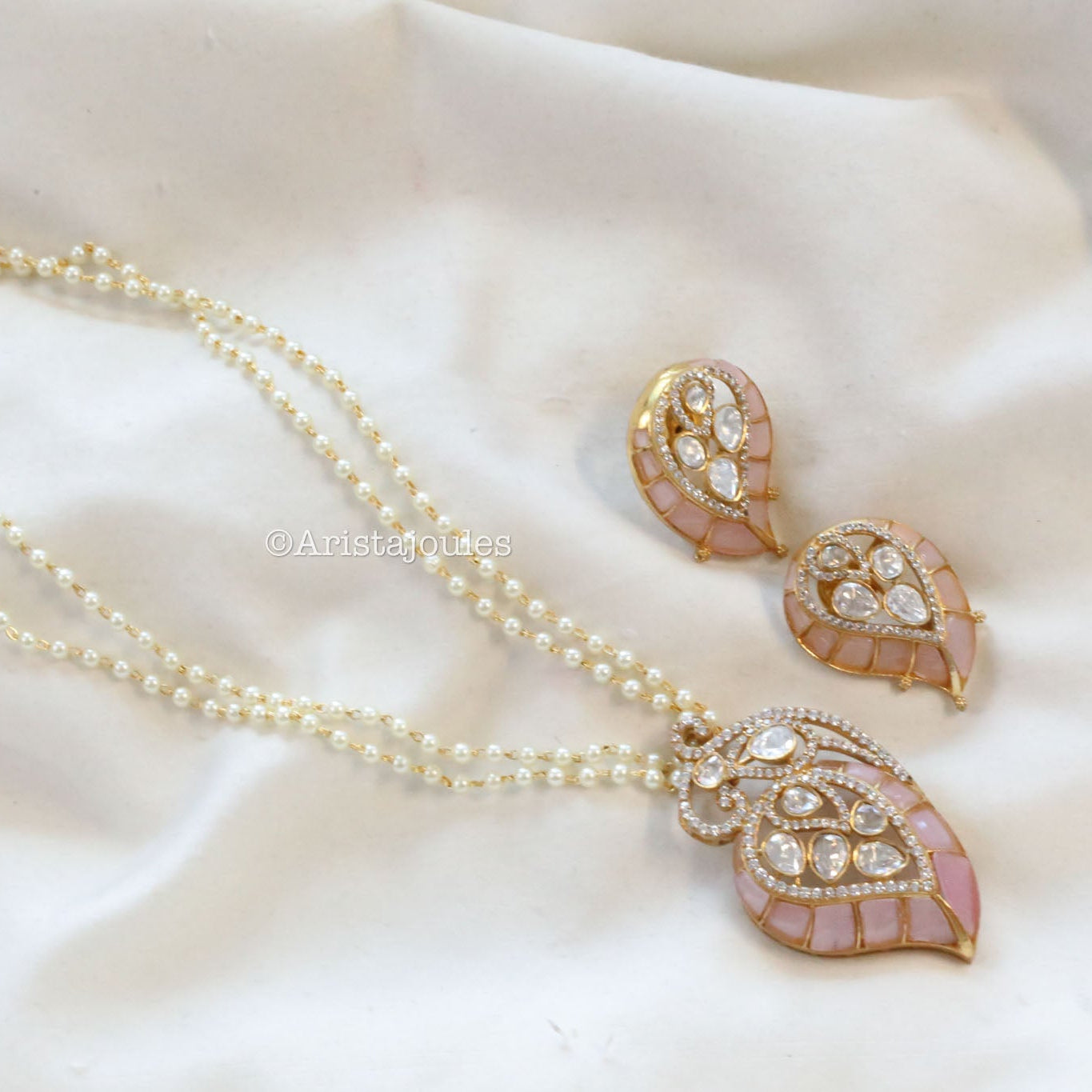 Takkar Kundan & Polki Pendant Set - Blush Pink
