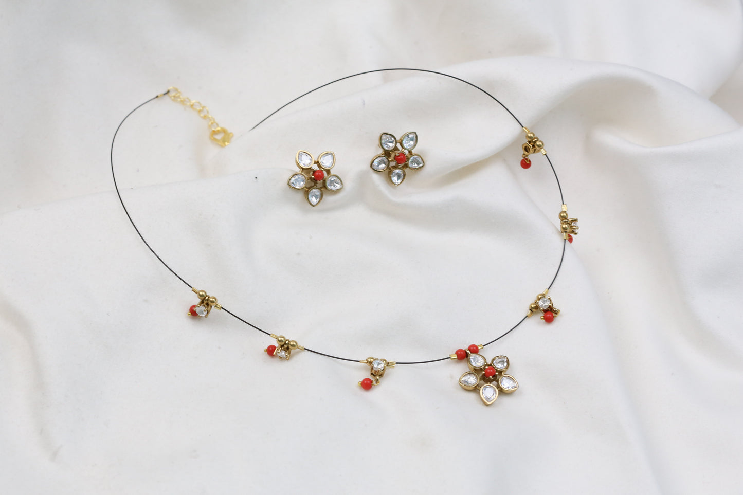 Tara Invisible Jadau Necklace Set - Coral