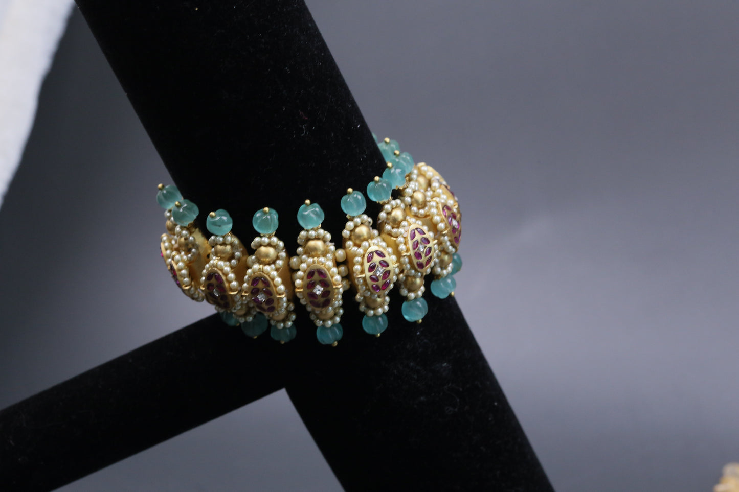 Suhana Designer Jadau Kundan Bracelet (2.4)
