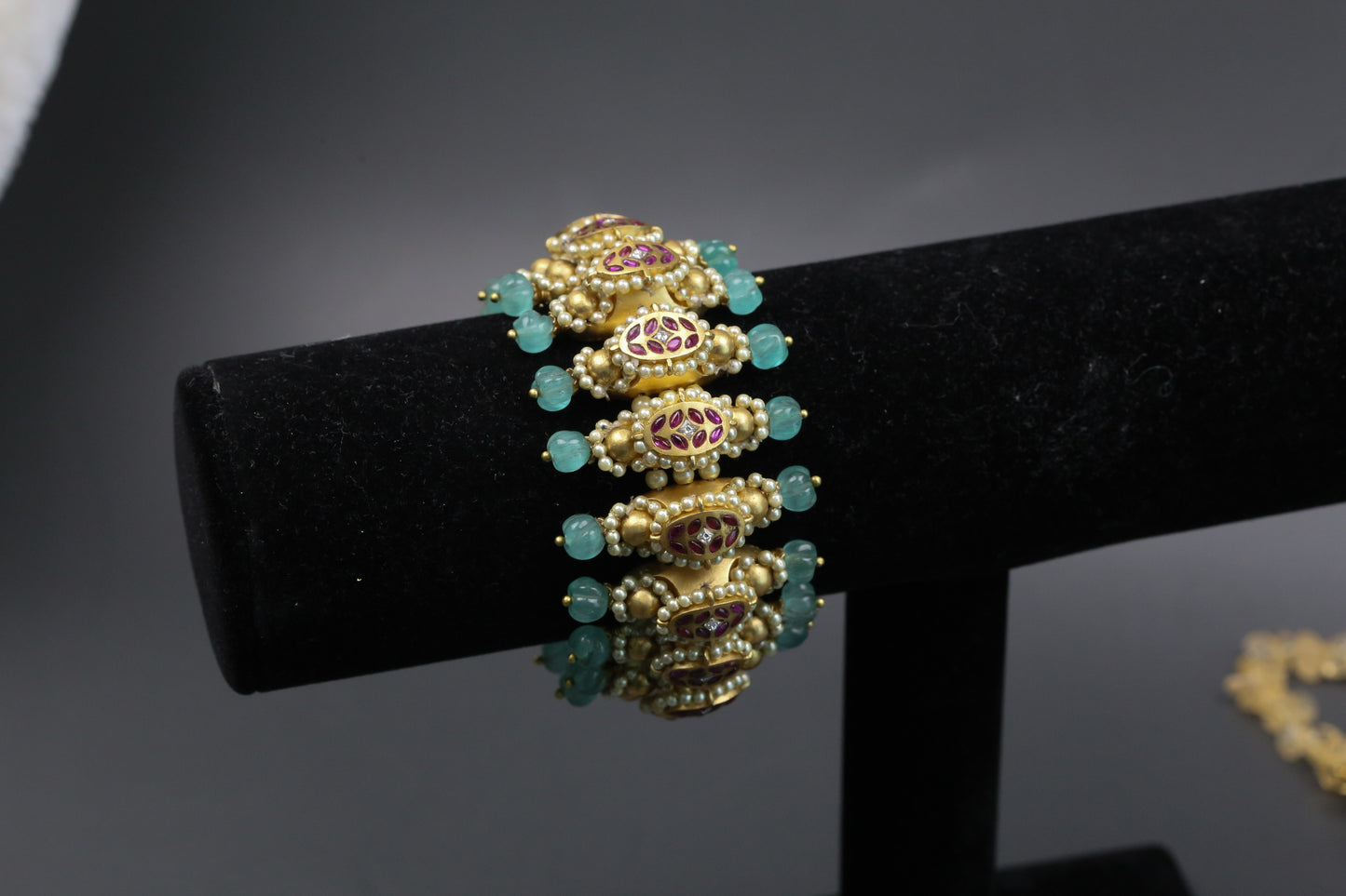 Suhana Designer Jadau Kundan Bracelet (2.4)