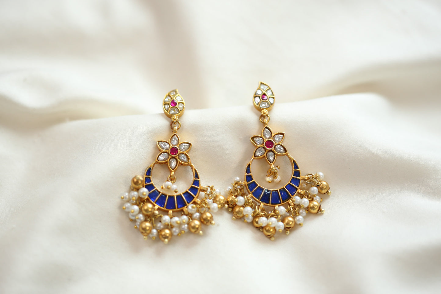 Saranya Jadau Takkar Kundan Chandbaali - Blue