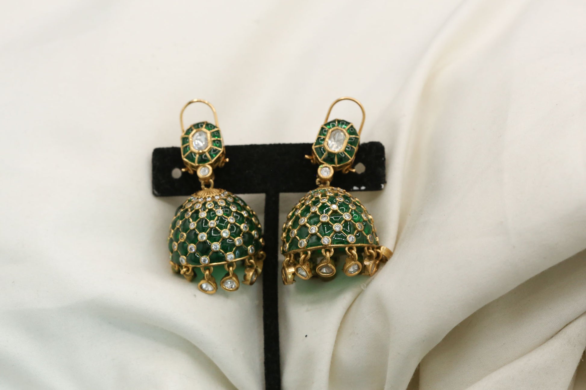 Takkar Kundan Polki Kundan Jhumka - Green