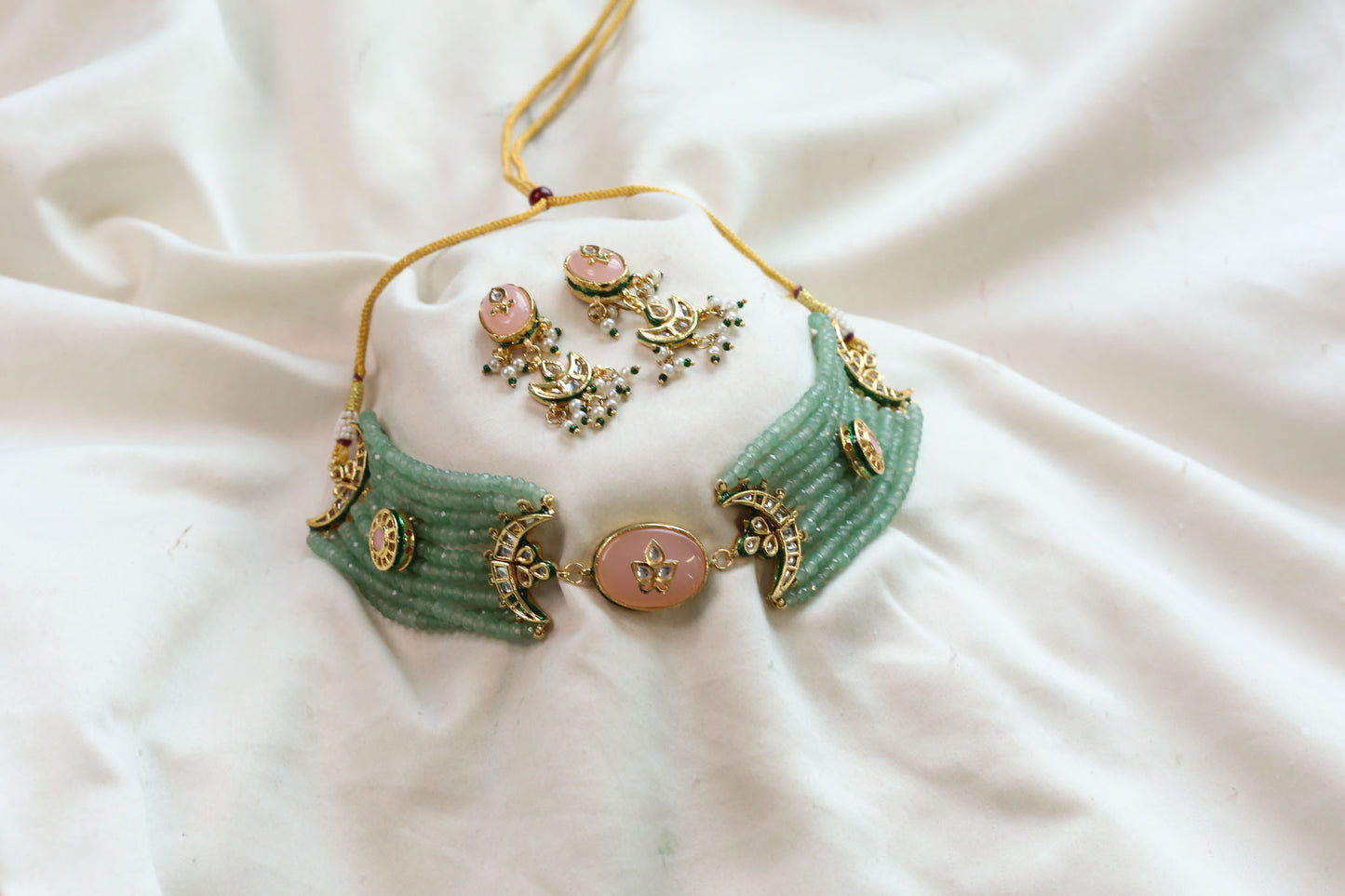 Inlay Kundan Beaded Choker Set - Green