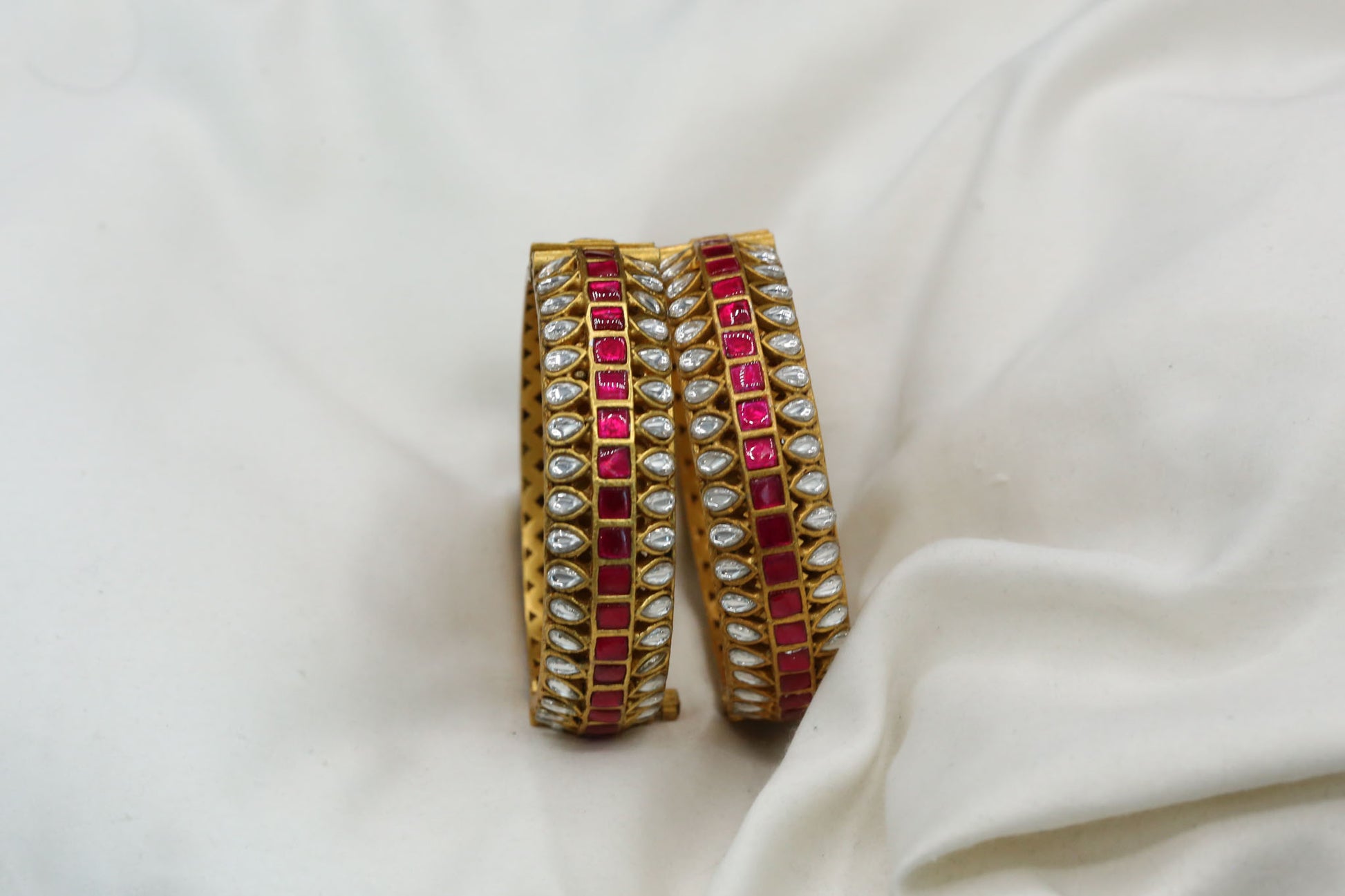 Maithili Jadau Kundan Bangle (2.4 openable)) - Clear Ruby