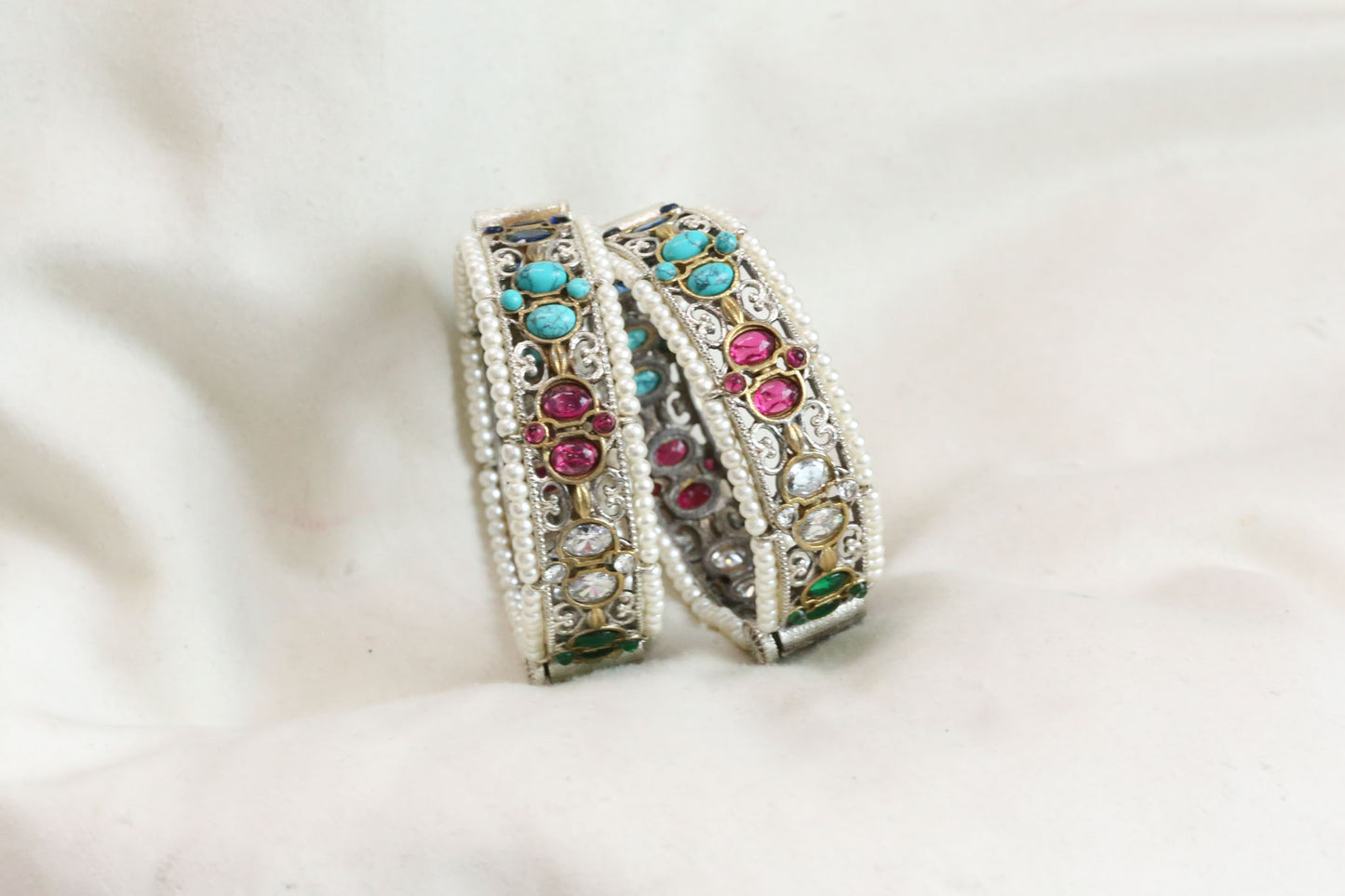 Nigaar Silver Look Alike Bangle (Openable) - Multi