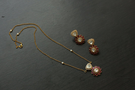 Polki & Kemp Pendant Set - Red