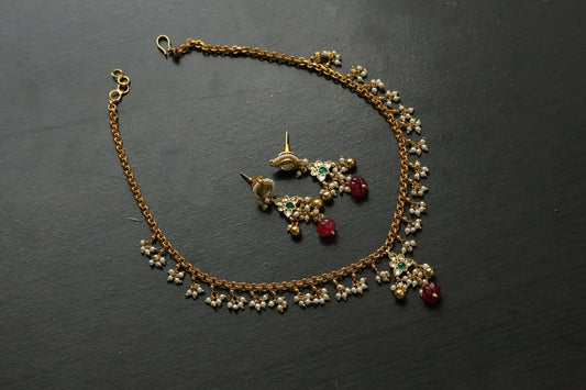 Dainty Pachi Kundan Necklace Set