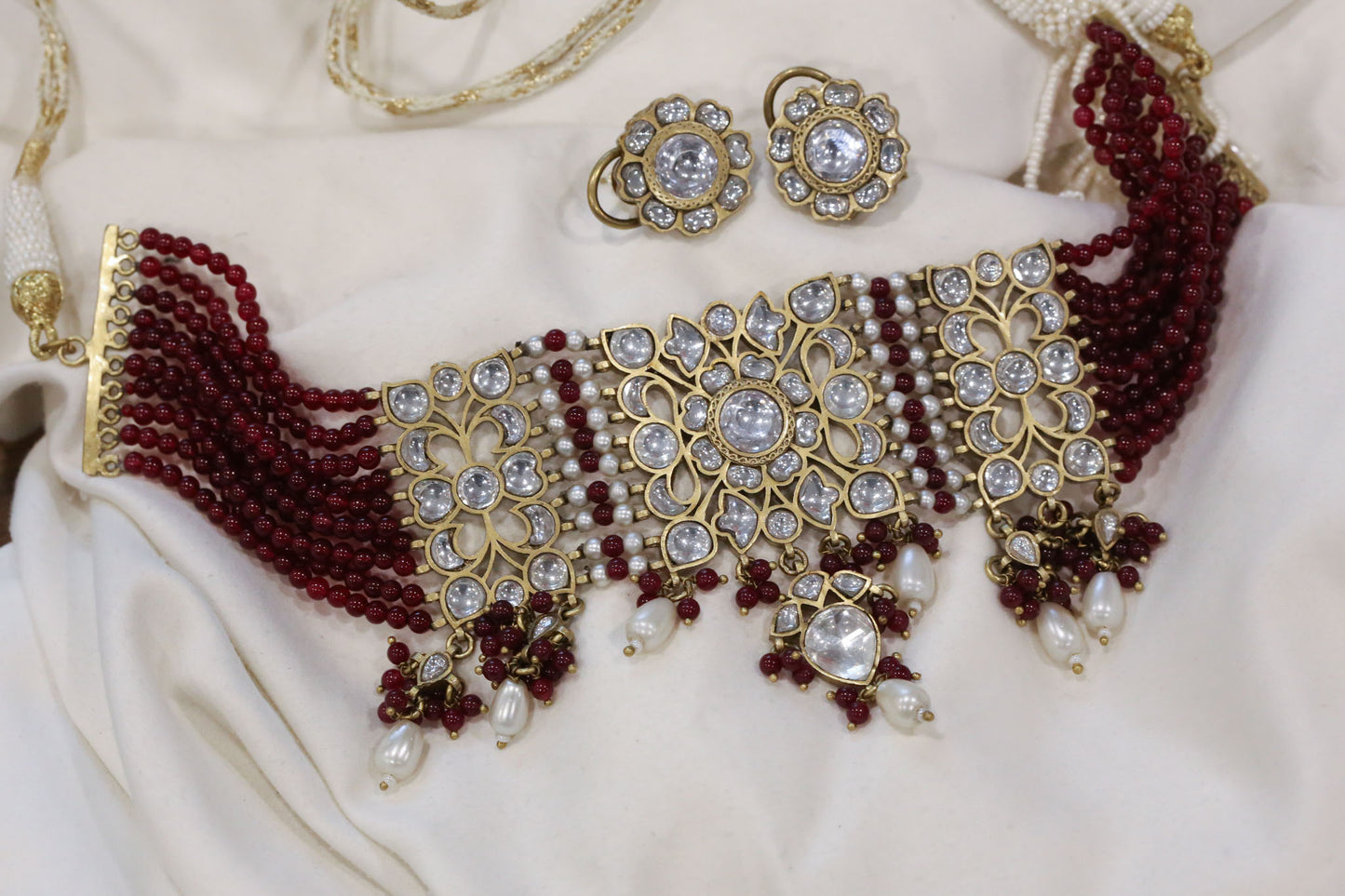 Nayra Vintage Jadau Kundan Necklace Set (Red Onyx)