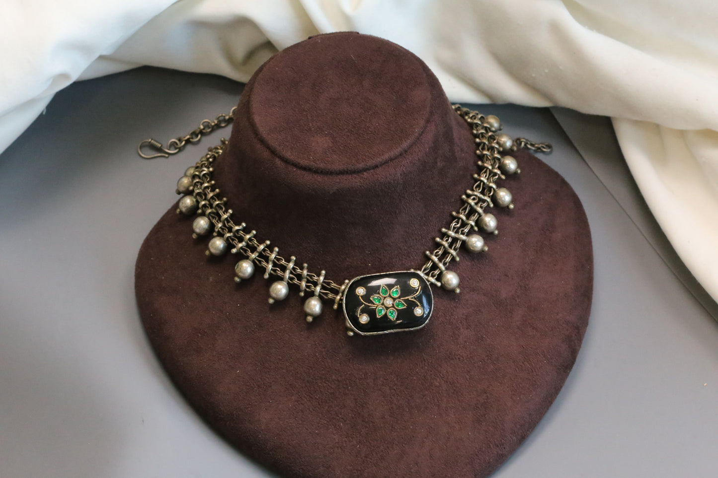 Inlay Kundan Oxidized Necklace -Black
