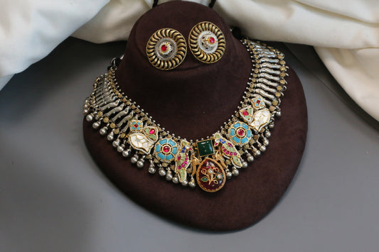 Dual Tone Fusion Kundan Necklace Set