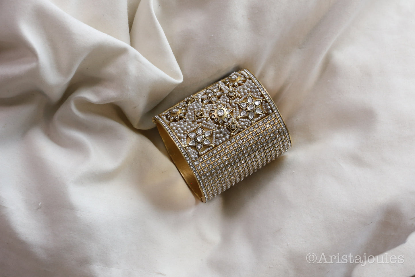 Handcrafted Royal Jadau Kundan Bangle (Openable)