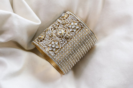 Handcrafted Royal Jadau Kundan Bangle (Openable)