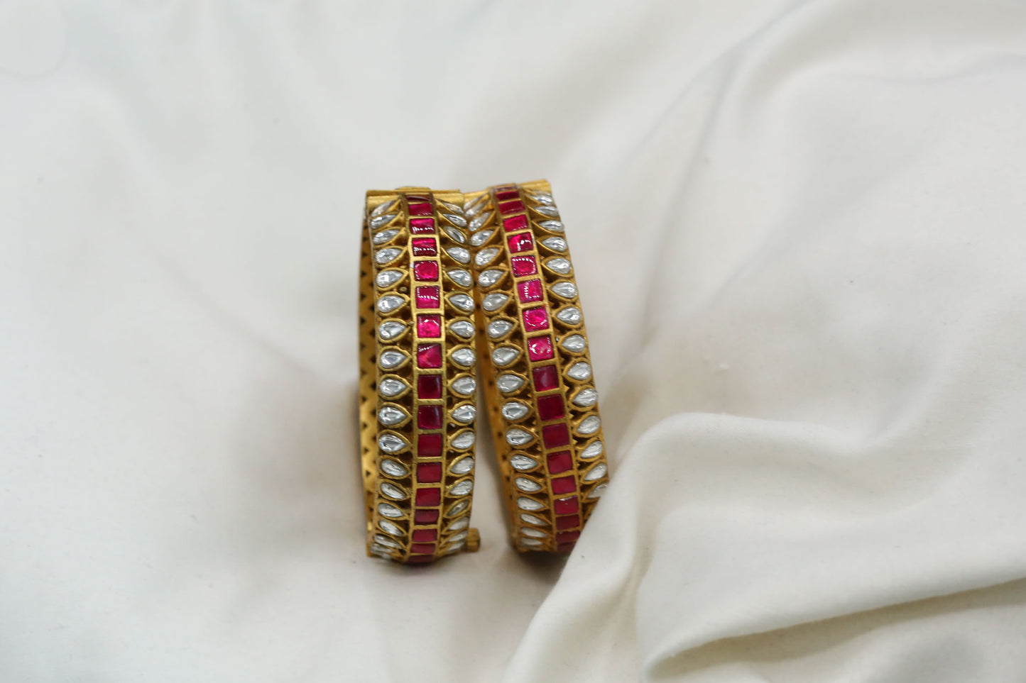 Maithili Jadau Kundan Bangle (2.4 openable)) - Clear Ruby