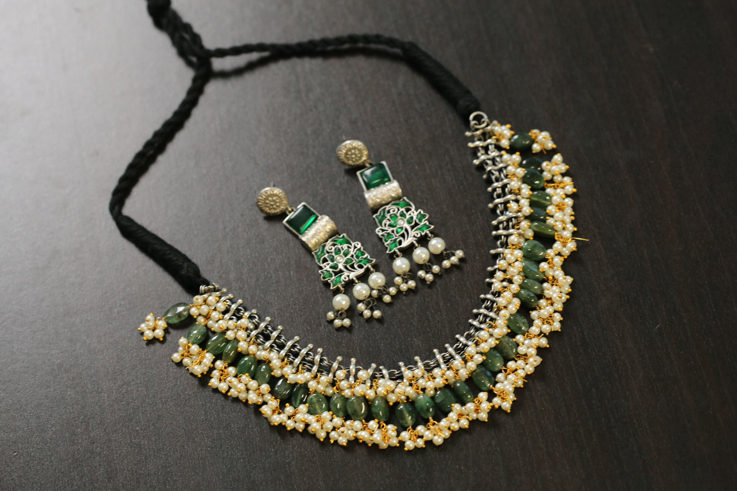Sirisa Dual Tone Oxidized Necklace Set - Aventurine(T103-30)