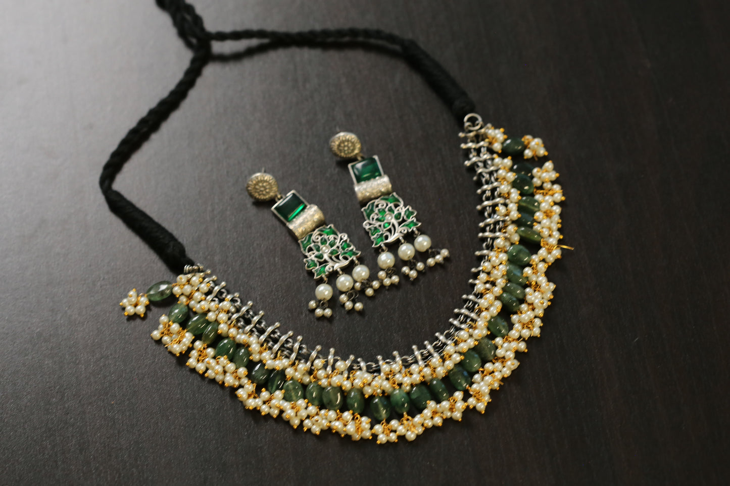 Sirisa Dual Tone Oxidized Necklace Set - Aventurine(T103-30)