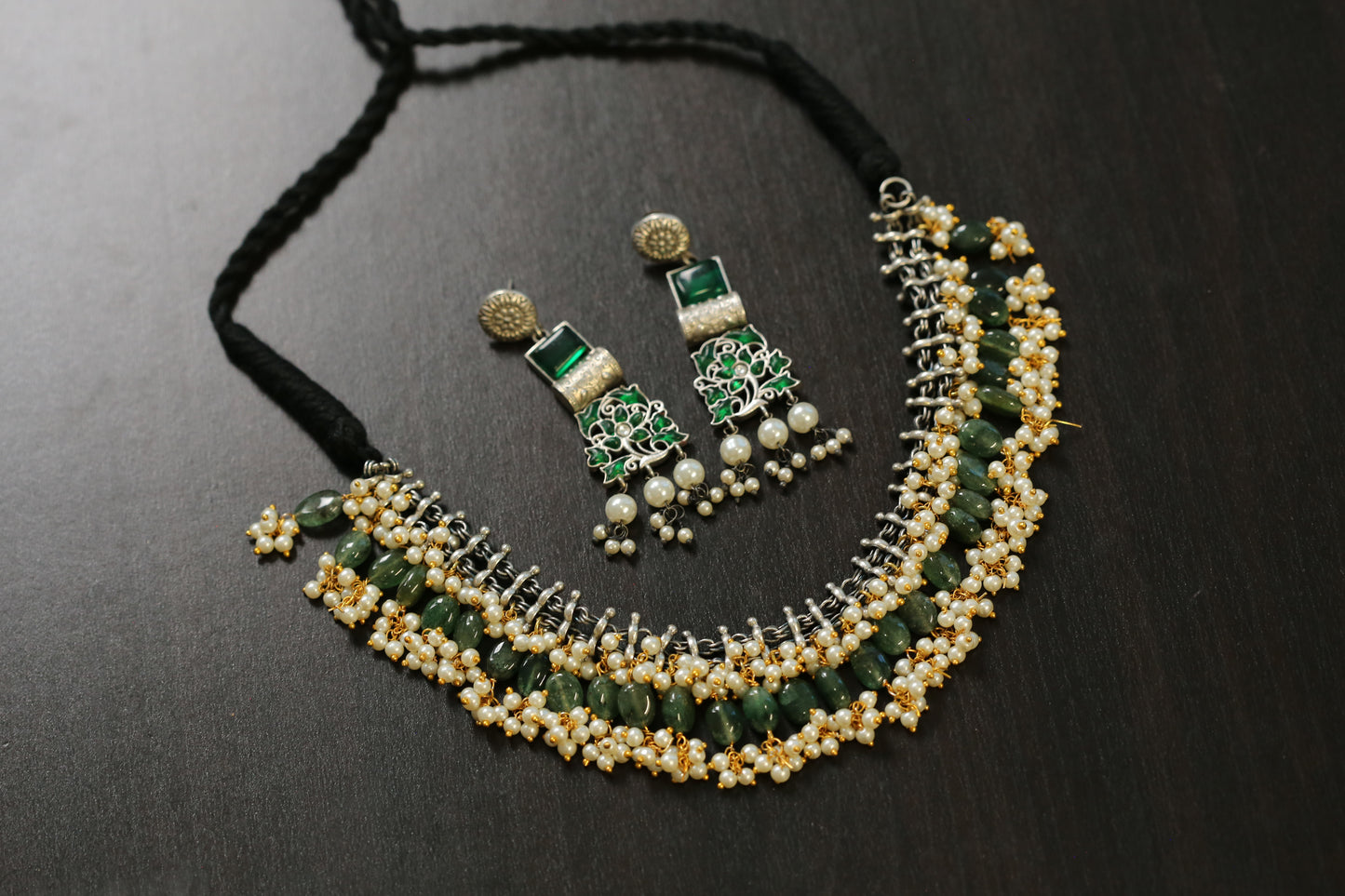 Sirisa Dual Tone Oxidized Necklace Set - Aventurine(T103-30)
