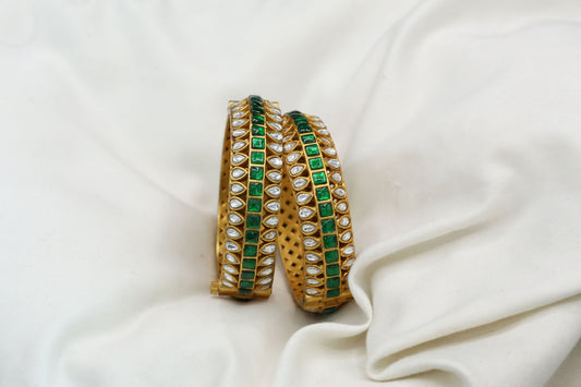 Maithili Jadau Kundan Bangle (2.4 openable)) - Clear Green