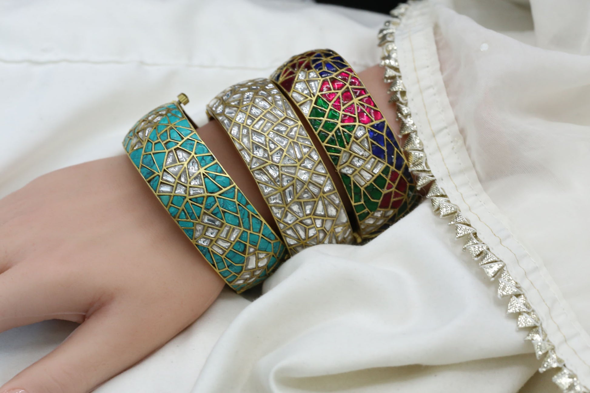 Sunidhi Takkar Jadau Kundan Bangle (2.6 Openable)