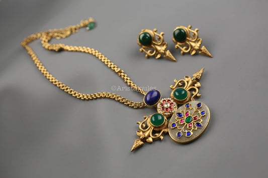 Eshaani Designer Natural Stone Inlay Kundan Set