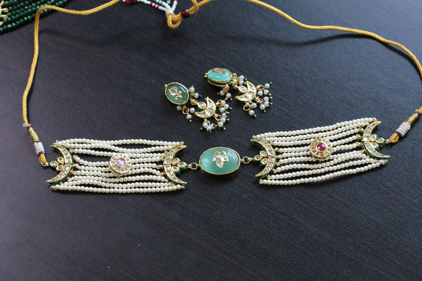 Inlay Kundan Beaded Choker Set - Pearls