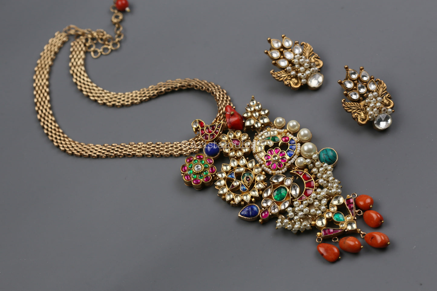 Eesha Designer Semiprecious Stone Kundan Set