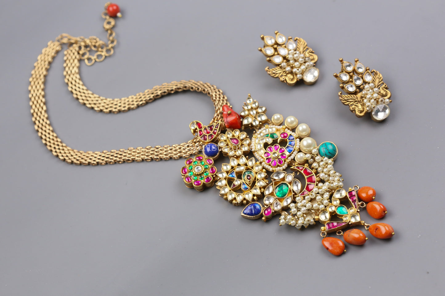 Eesha Designer Semiprecious Stone Kundan Set