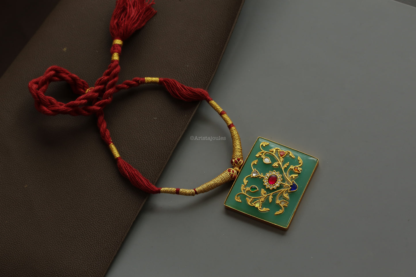 Inlay Kundan Work Pendant Thread Necklace