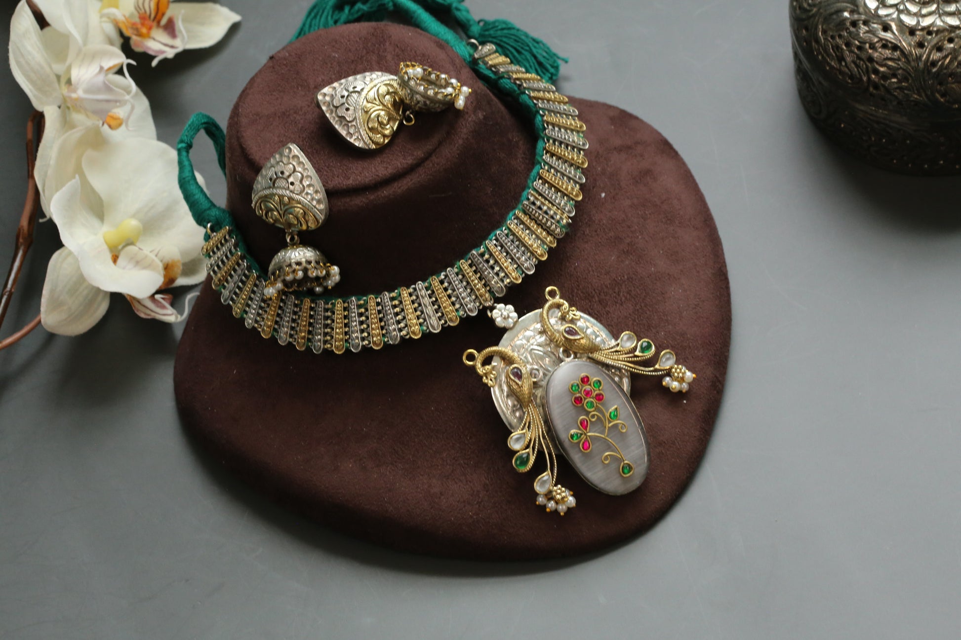 Fusion Inlay Kundan SLA Necklace - Gray